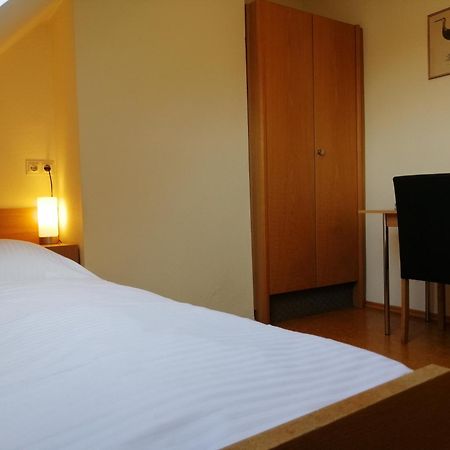 Hotel Garni Elisabeth Göppingen Zimmer foto