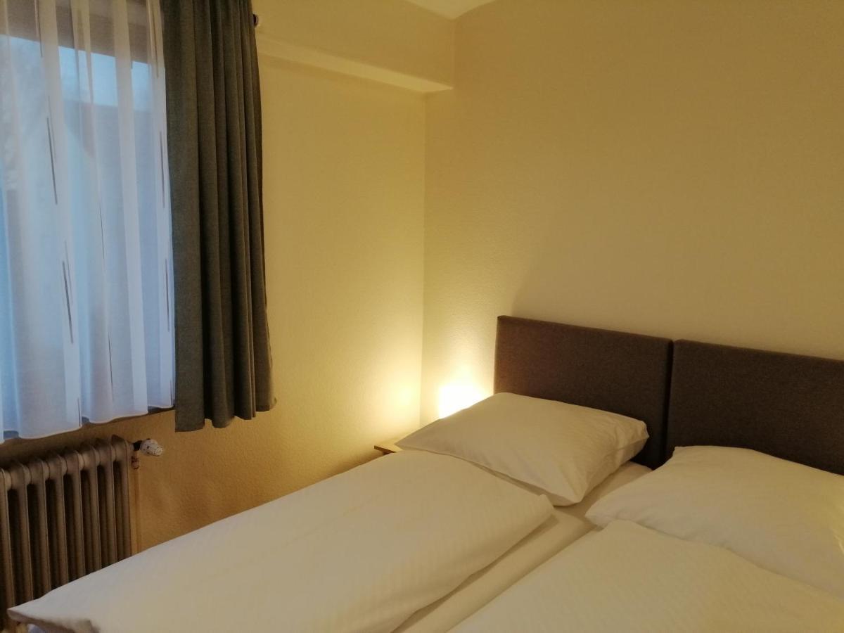 Hotel Garni Elisabeth Göppingen Zimmer foto