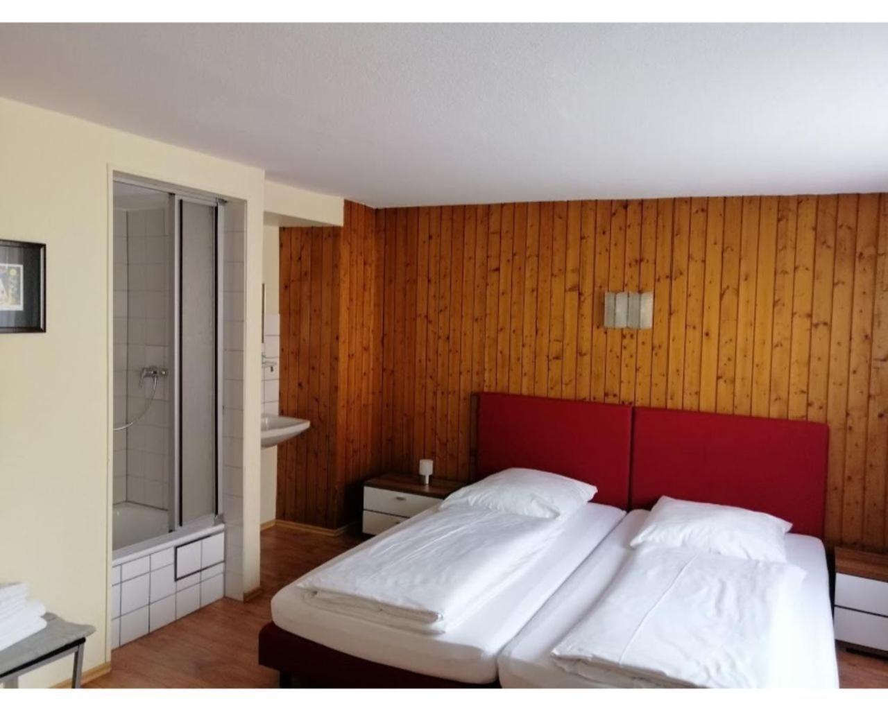 Hotel Garni Elisabeth Göppingen Zimmer foto