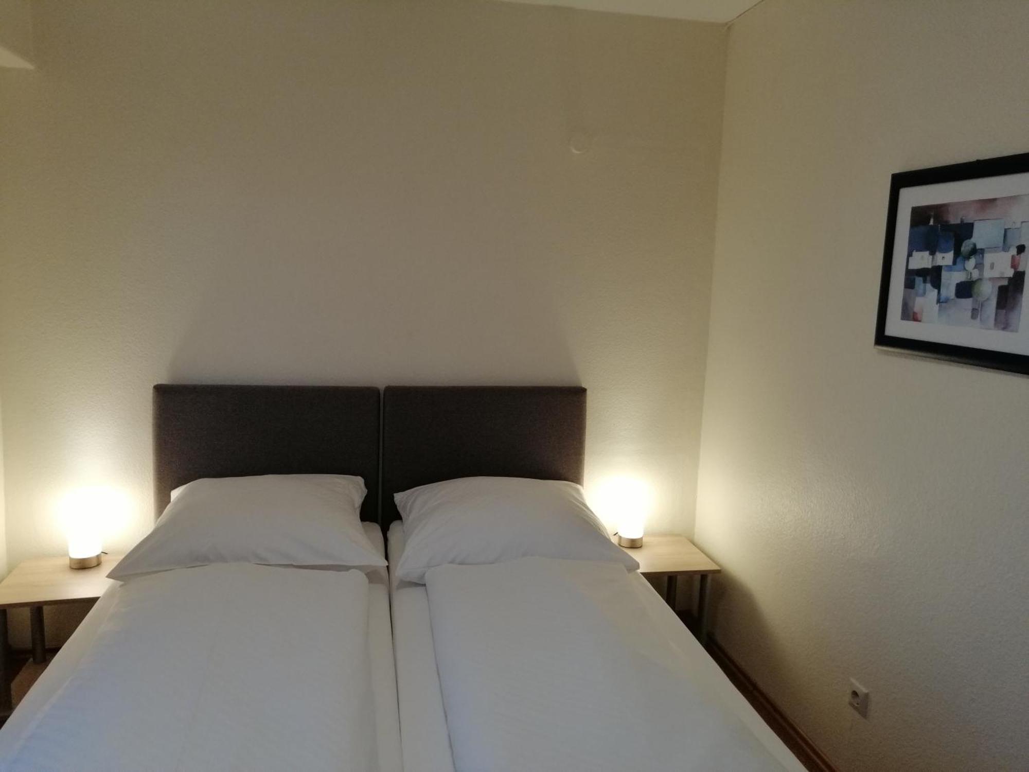 Hotel Garni Elisabeth Göppingen Zimmer foto